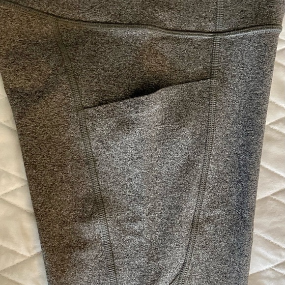 Athleta Salutation Stash Pocket II Tight Black Heather XS New Without Tag - Picture 5 of 6